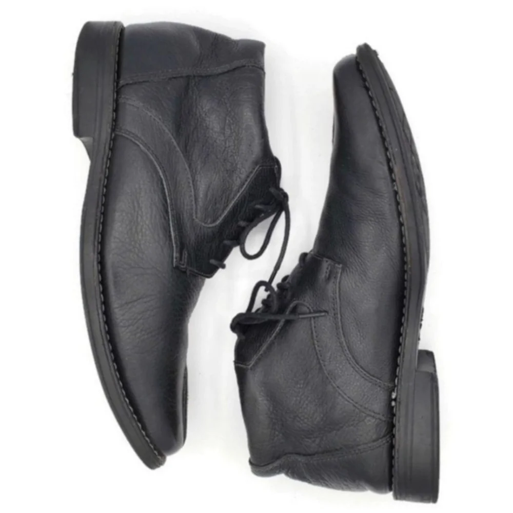 Sandro Moscoloni Bergen Black Soft Leather Split-Toe Lace-Up Derby Chukka Boots